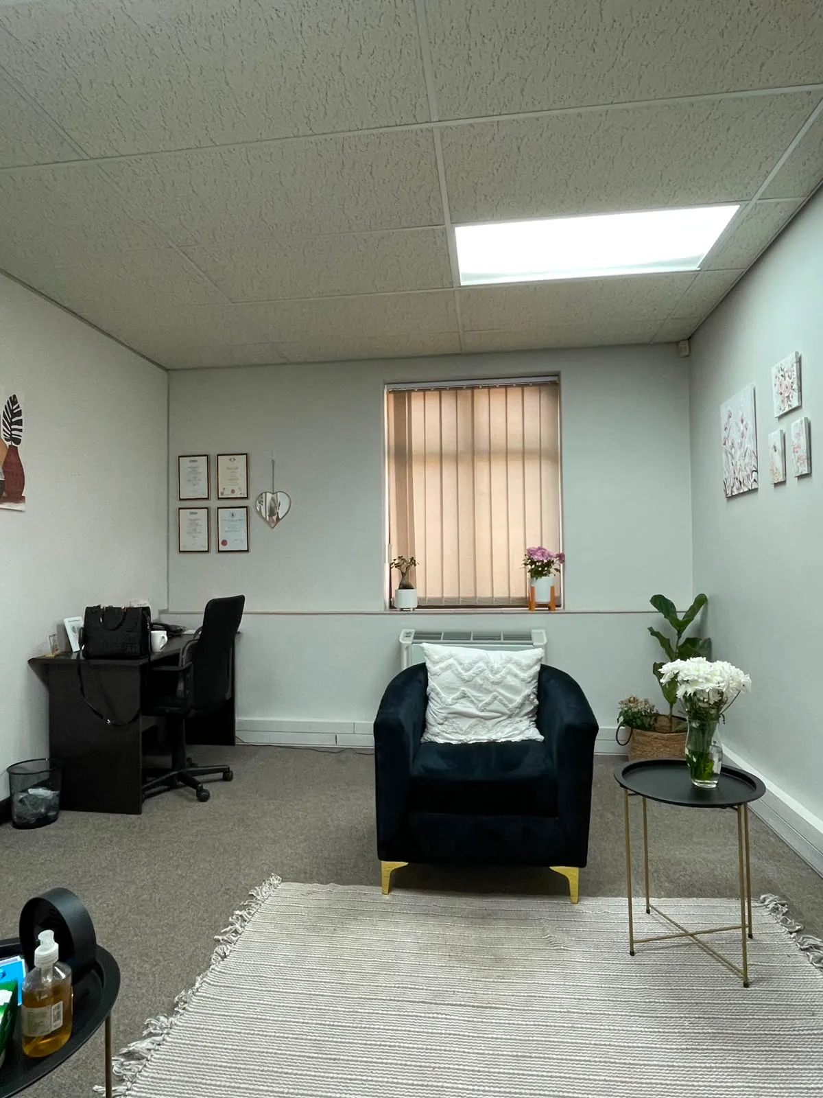 Consultation room at Eden Nelson's psychology practice in Lonehill